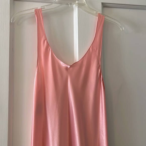 Long Silk like Pink Nightgown - Picture 2 of 4